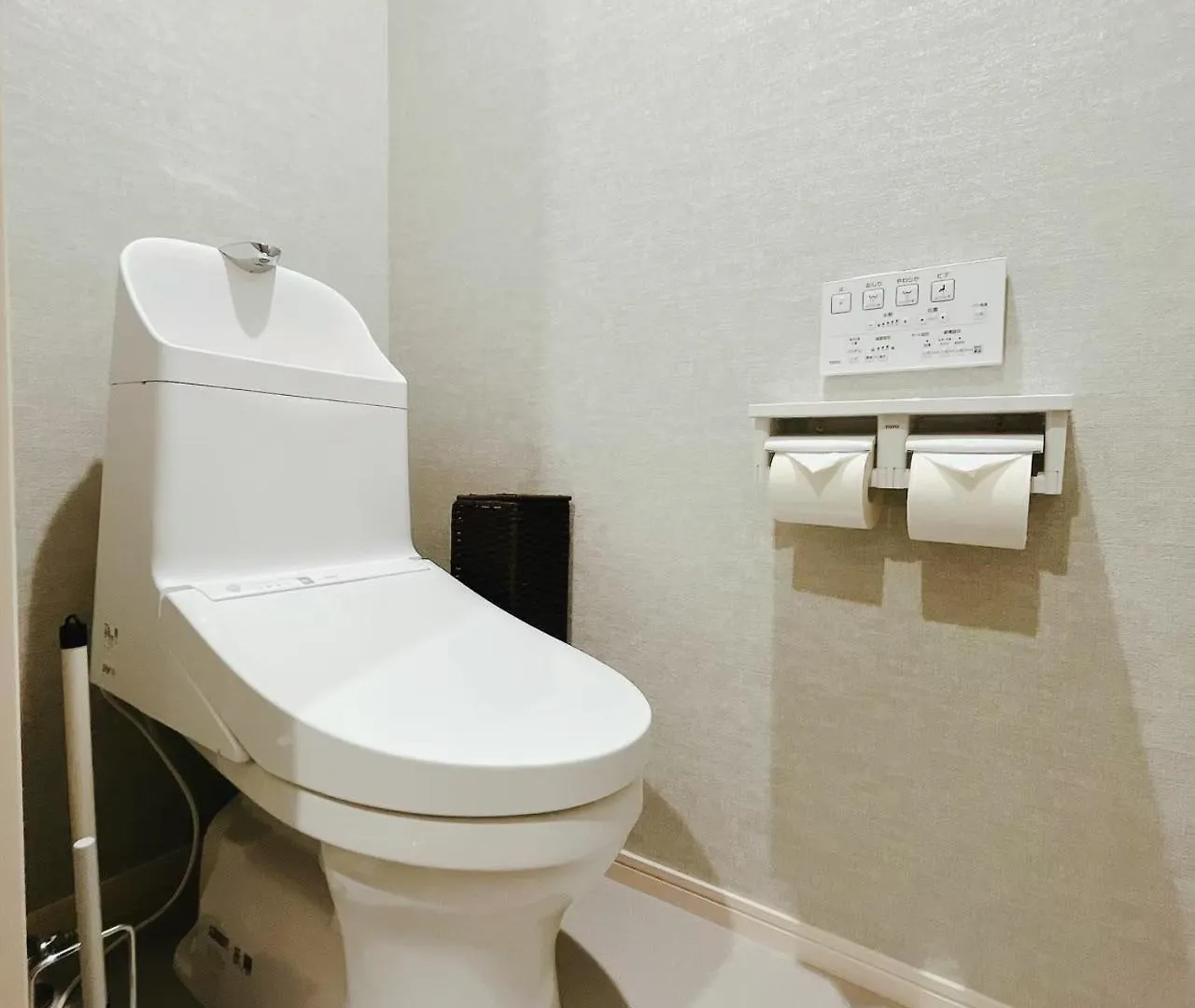 15, Yahiro 4A, 2Nd Floor Of An Apartment Tokyo 0*,